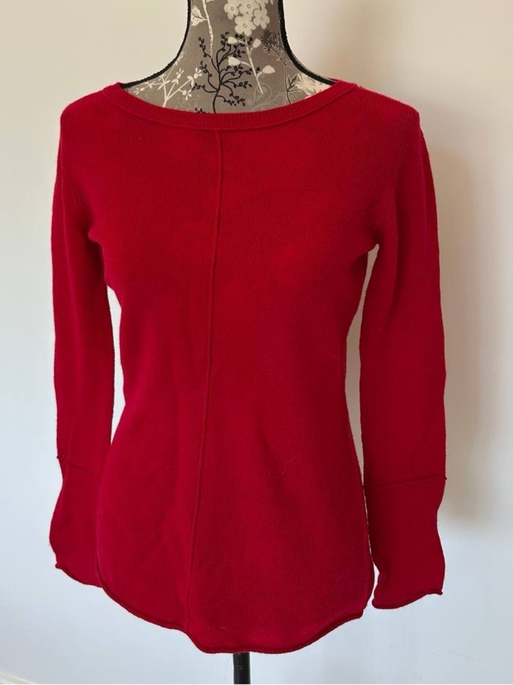 Premise Red Ribbed Scoop-Neck Long Sleeve Sweater